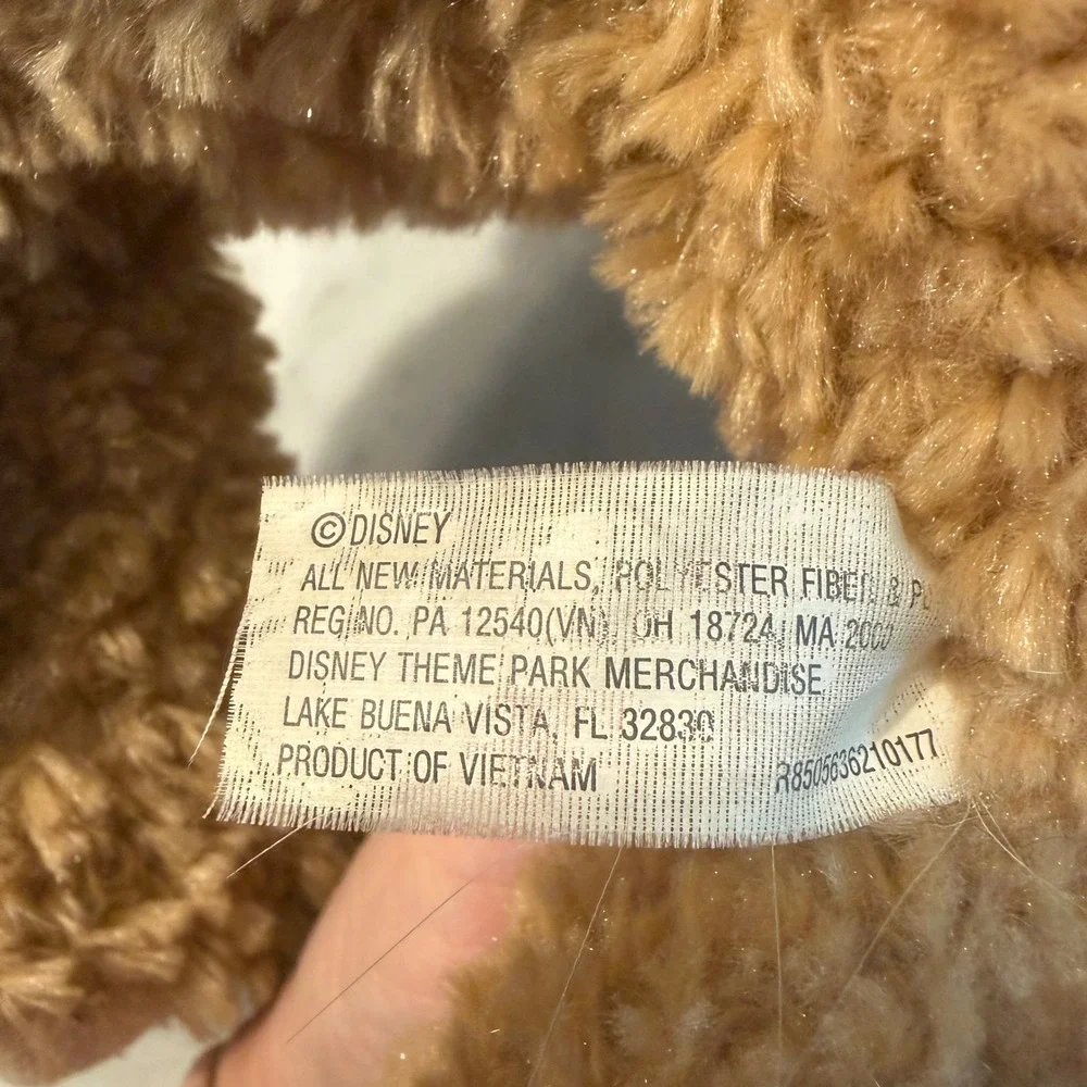 Preowned Disney Parks‎ Duffy the Disney Bear plush with original tag attached